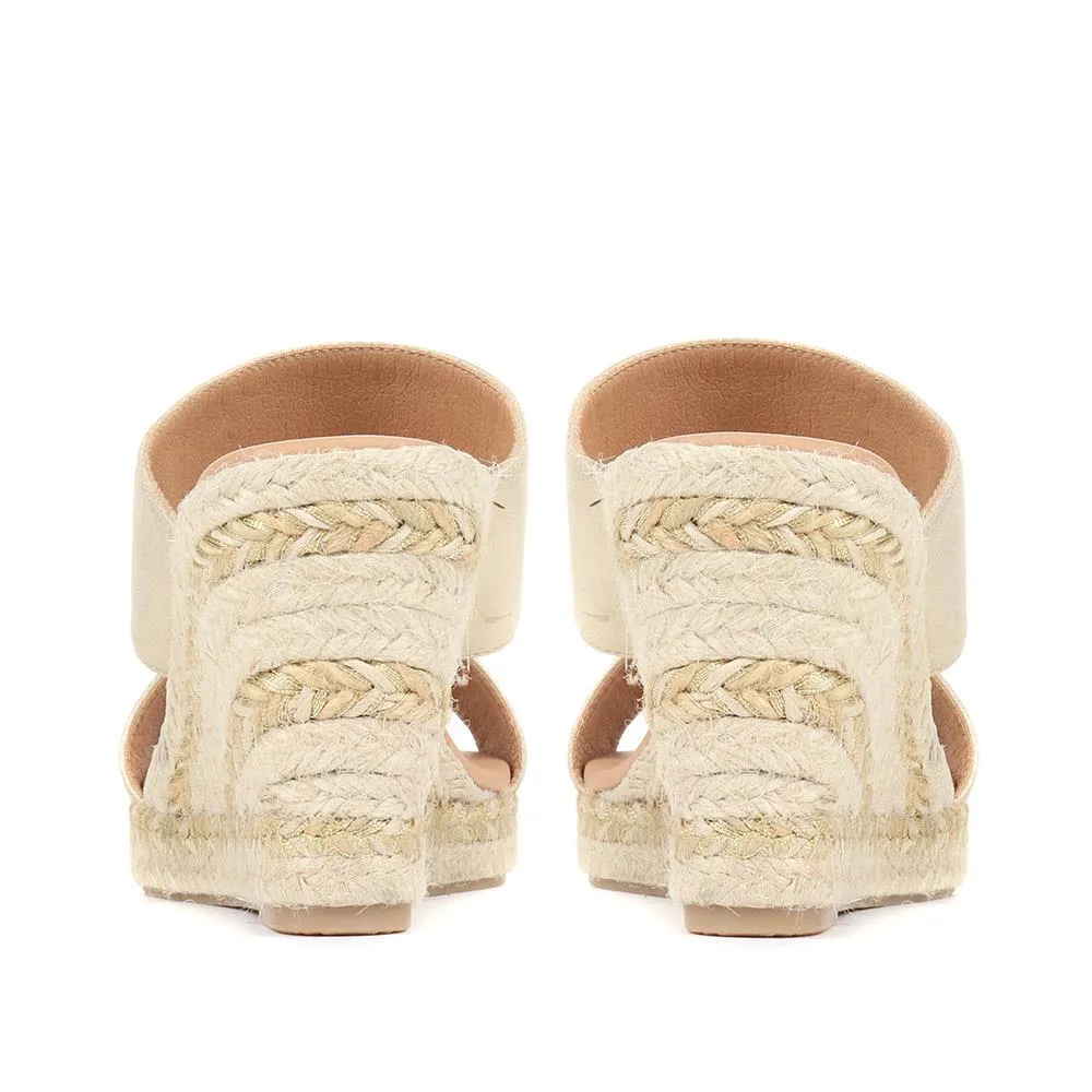 AMABELLE 322 052 Amabelle Wedge Mule Sandals