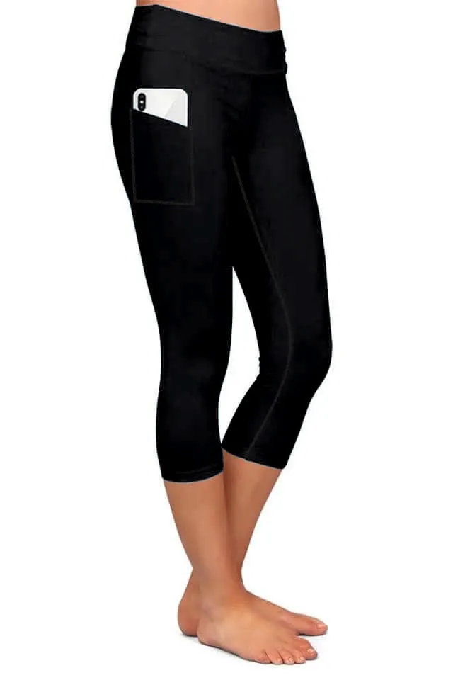 Capri Leggings with Pockets - Soft Feel - Yoga Comfort - Solid Colors