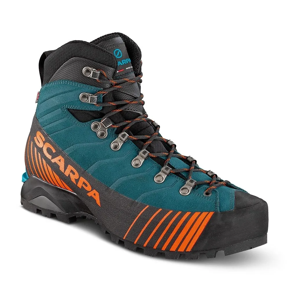 Comfortable Leather Mountaineering Boots