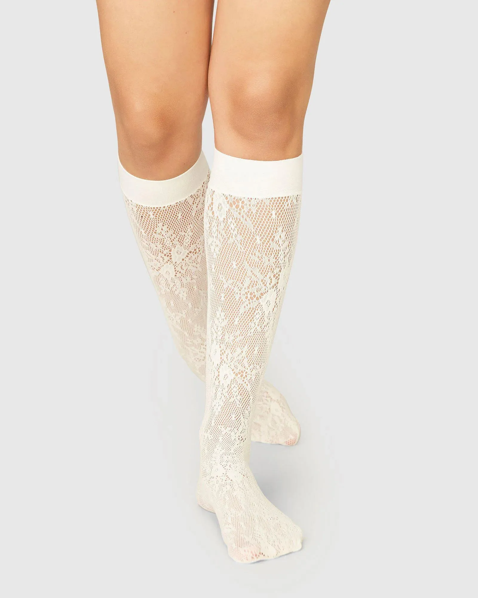 Ivory Rose Lace Hanky Pankies