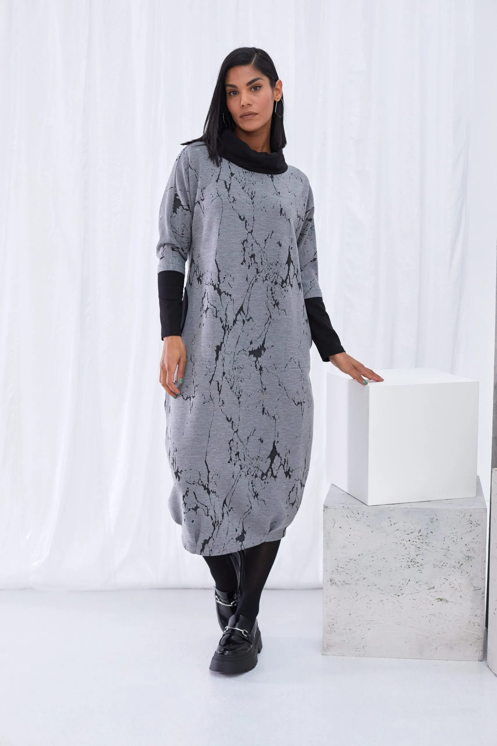 Ora Jacquard Dress for Women in Grey and Black with Contrast Neckline