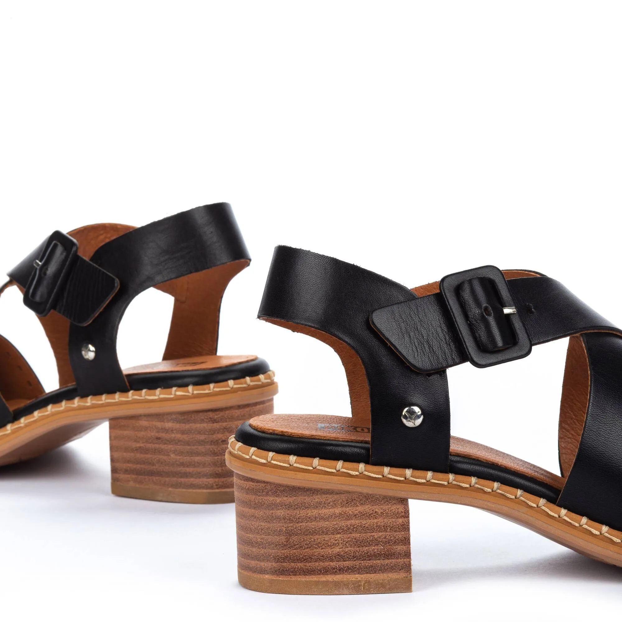 Pikolinos Blanes Black Leather Women's Sandals