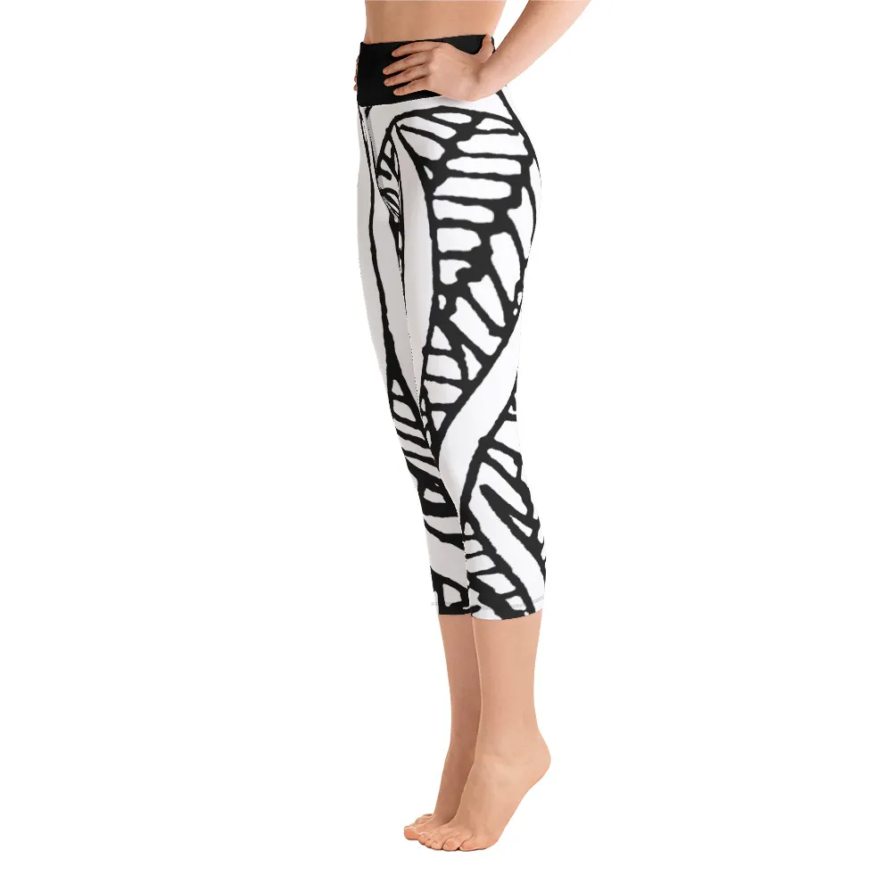 Spring Water Energy Yoga Capri Leggings