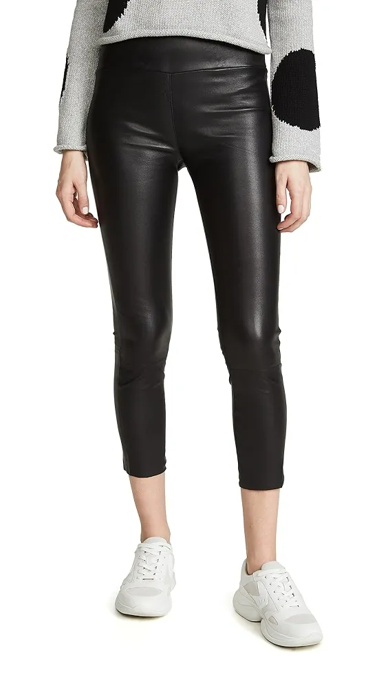 Women's Capri Leggings by SPRWMN